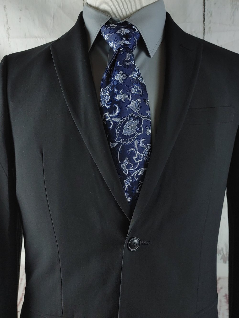 Ben Sherman Black Slim Fit Suit Jacket Size 38R - Picture 2 of 14